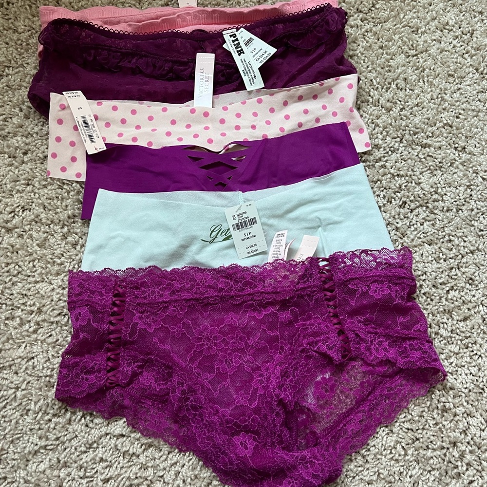 New with tags Victoria's Secret Pink & Purple Lace Bikini Panty Set - 6 Pack